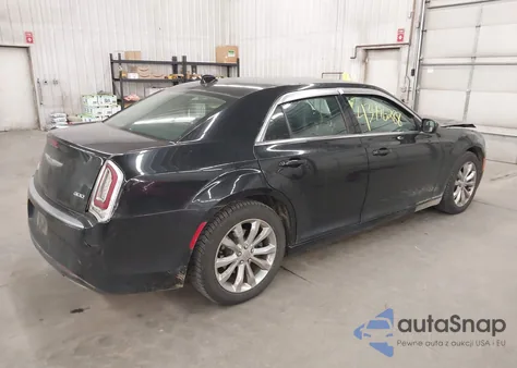 2016 Chrysler 300 Limited из США, поврежденный, VIN 2C3CCARG8GH208695
